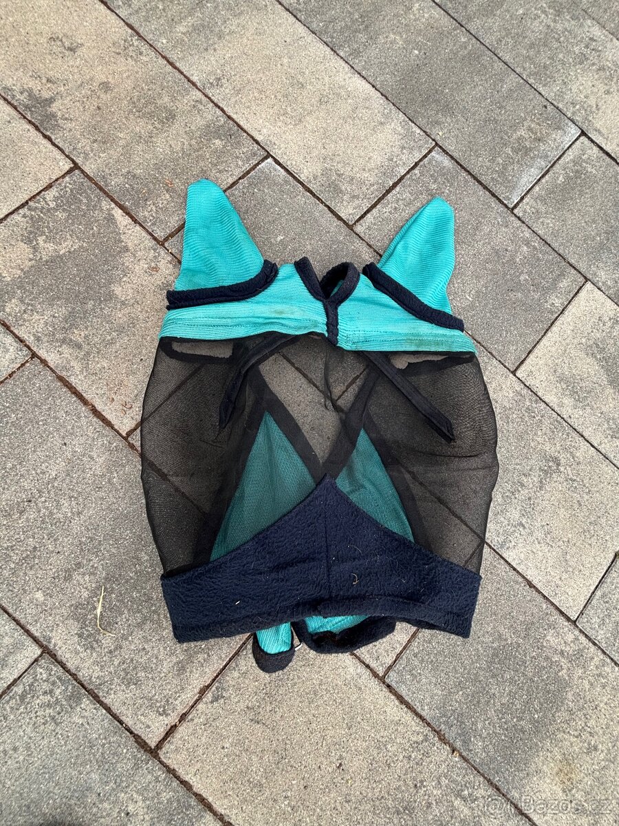 Více věcí na koně - 4