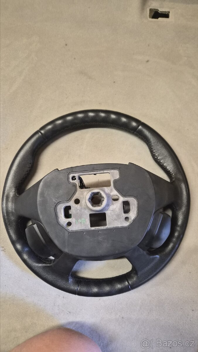 Volant Ford focuc mk.3 - 4