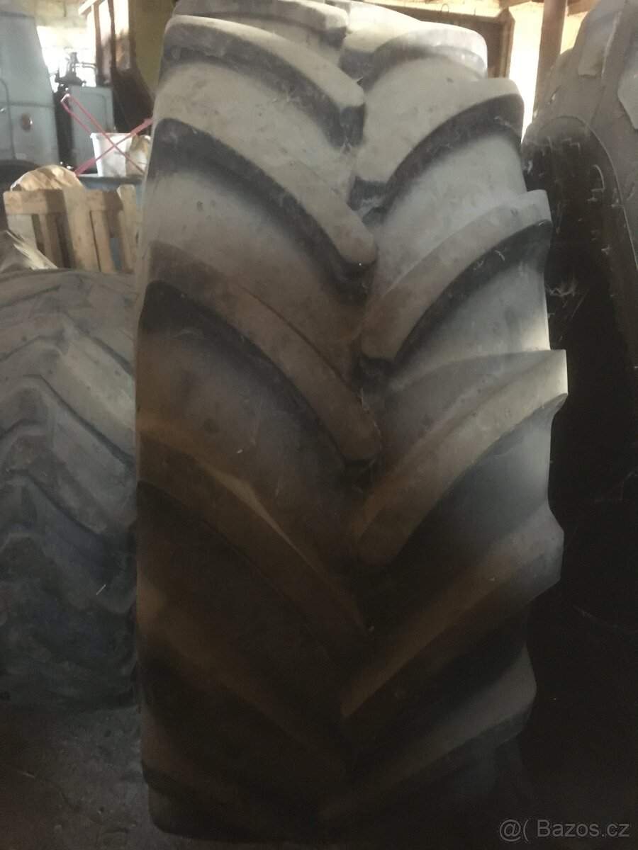 pneu 650/65 R 42 Fireston Maxitraction 65 - 4