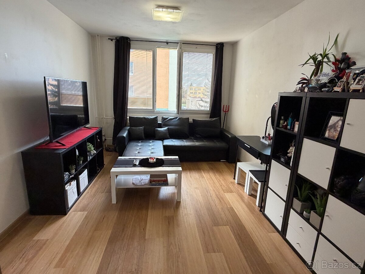 Nájem bytu 2+kk 40 m² Karla Čapka, Nymburk - 4