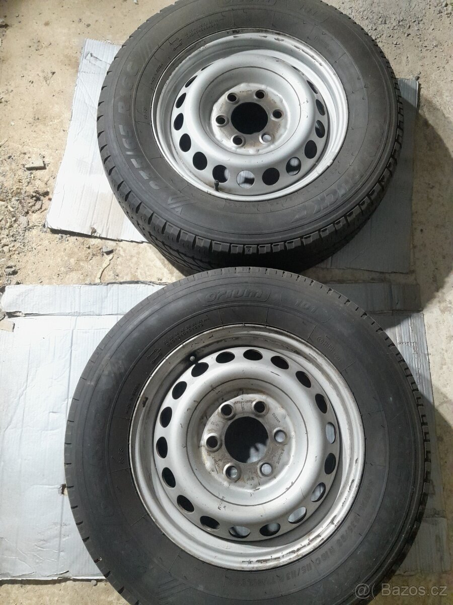 Disky s pneu 235/65R16C - 4