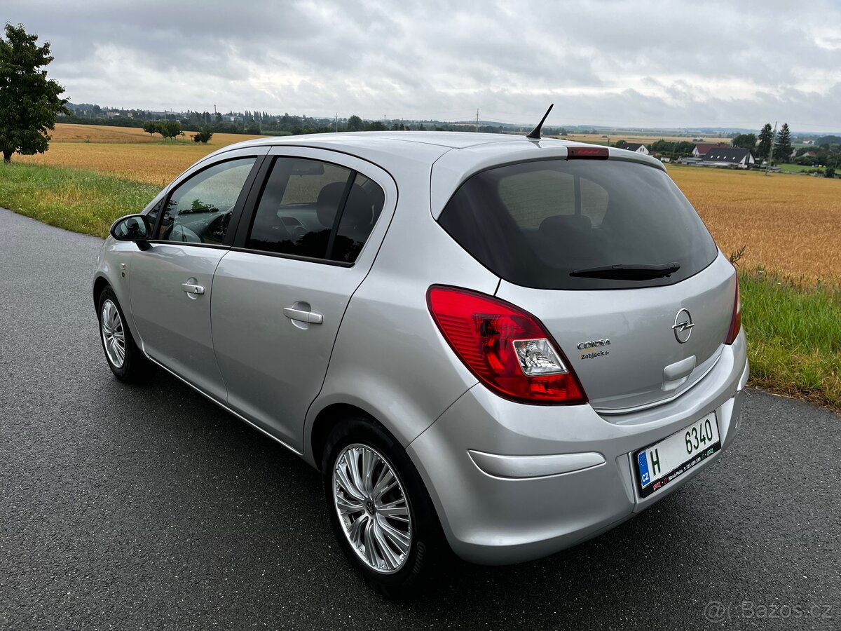 ✅OPEL CORSA 1.4 16V 64KW SERVISNÍ KNIHA✅ - 4