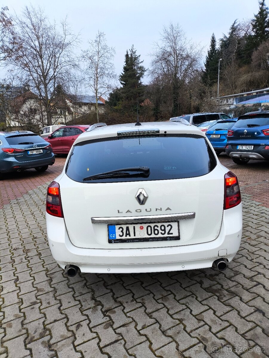 Renault Laguna III 2.0 dCi Grandtour - 4