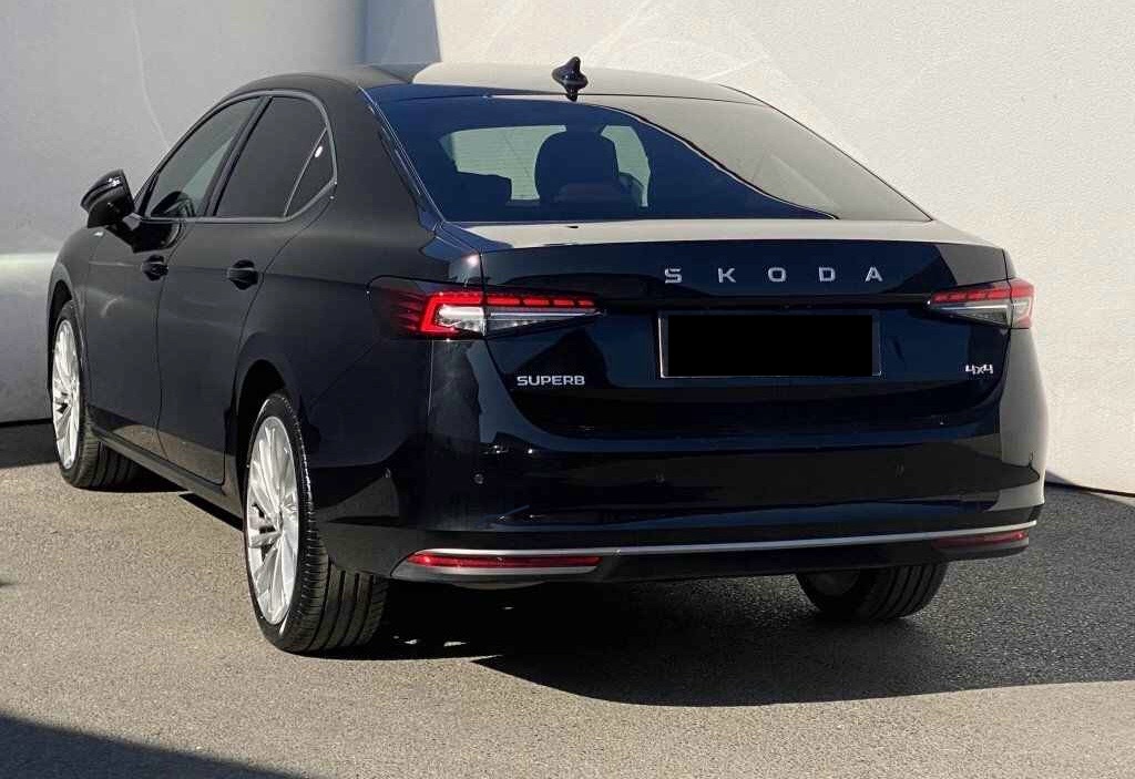 Škoda Superb, L&K, 4X4, Nez.top, MATRIX, Odpoč. DPH, 142 KW - 4