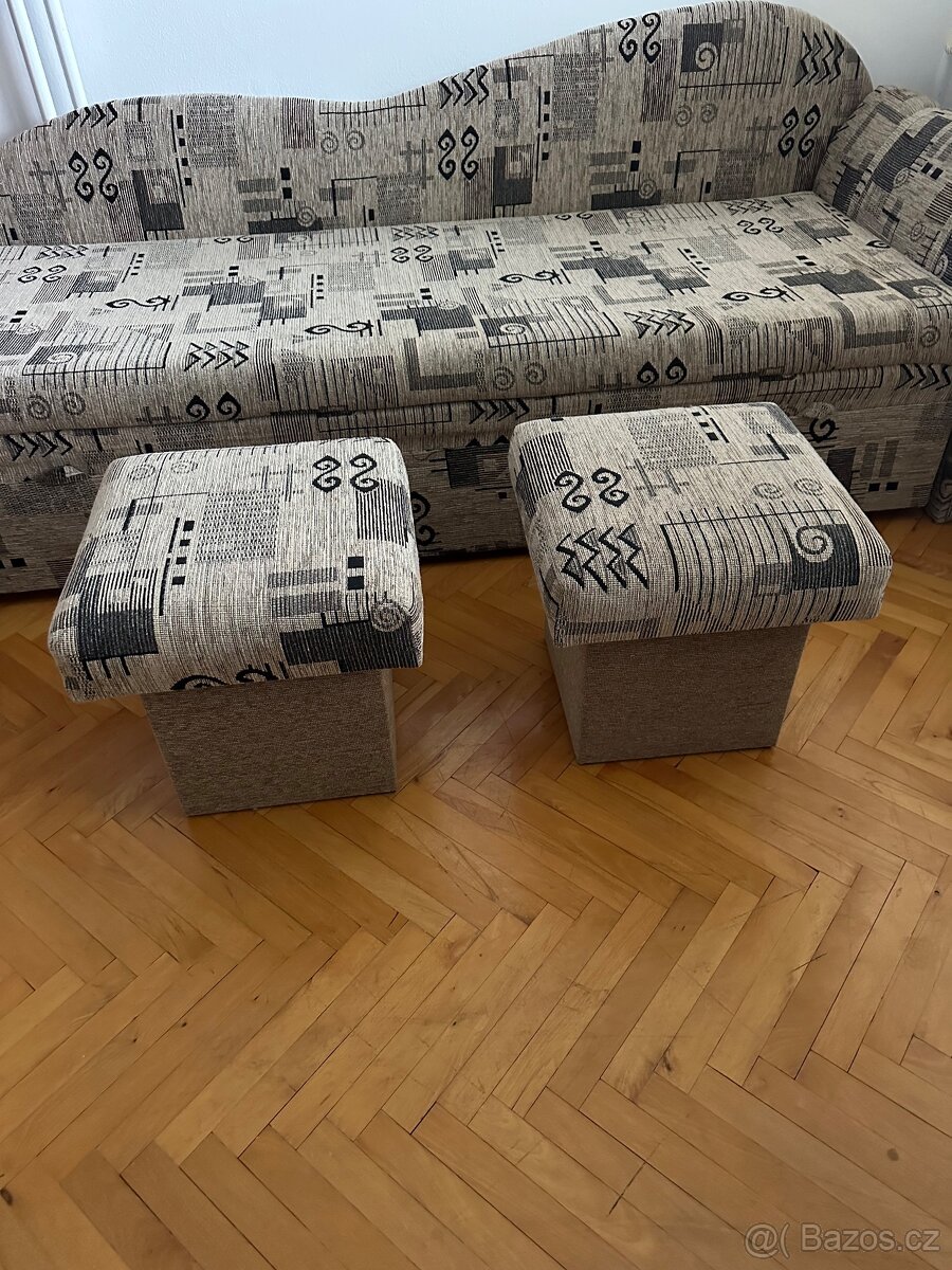 Gauč s úložným prostorem a stolek - 4