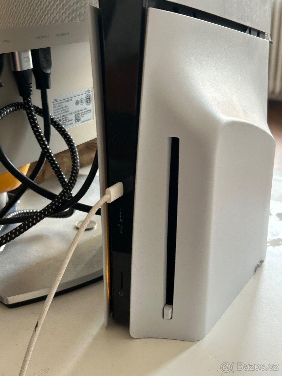 PlayStation 5 Slim 1TB – Disc verze – top stav - 4