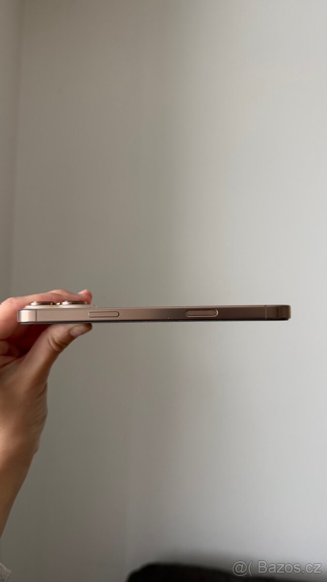 iPhone 16 pro max - 4
