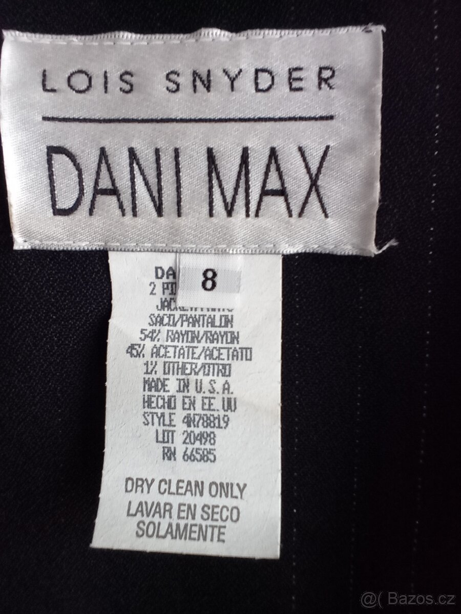 Společenský kalhotový modrý kostým se stříbrnou nitkou - 4