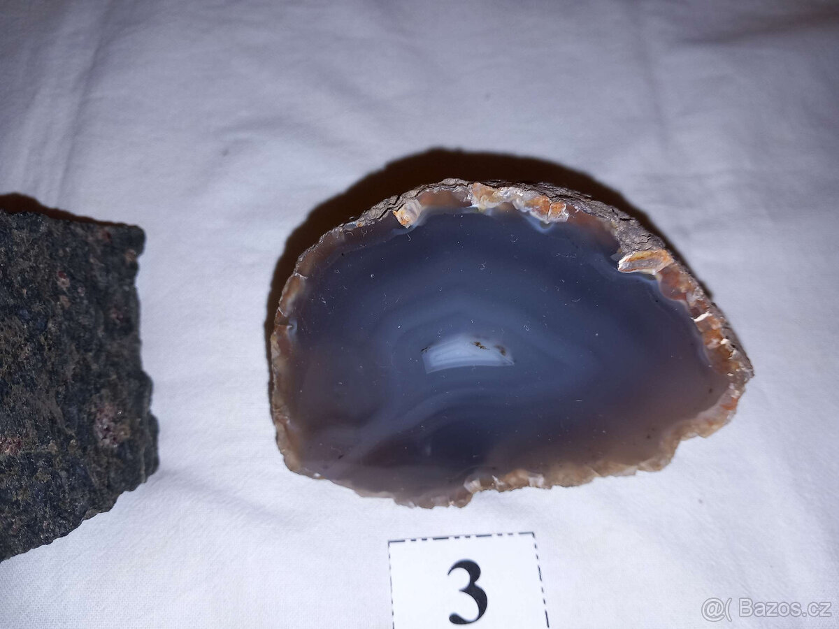 T06 Sbírka minerálů - drahokamové odrůdy minerálů - 4