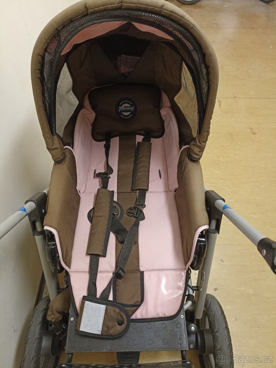 Levně:Kočárek a další téměř nepoužívané - 4