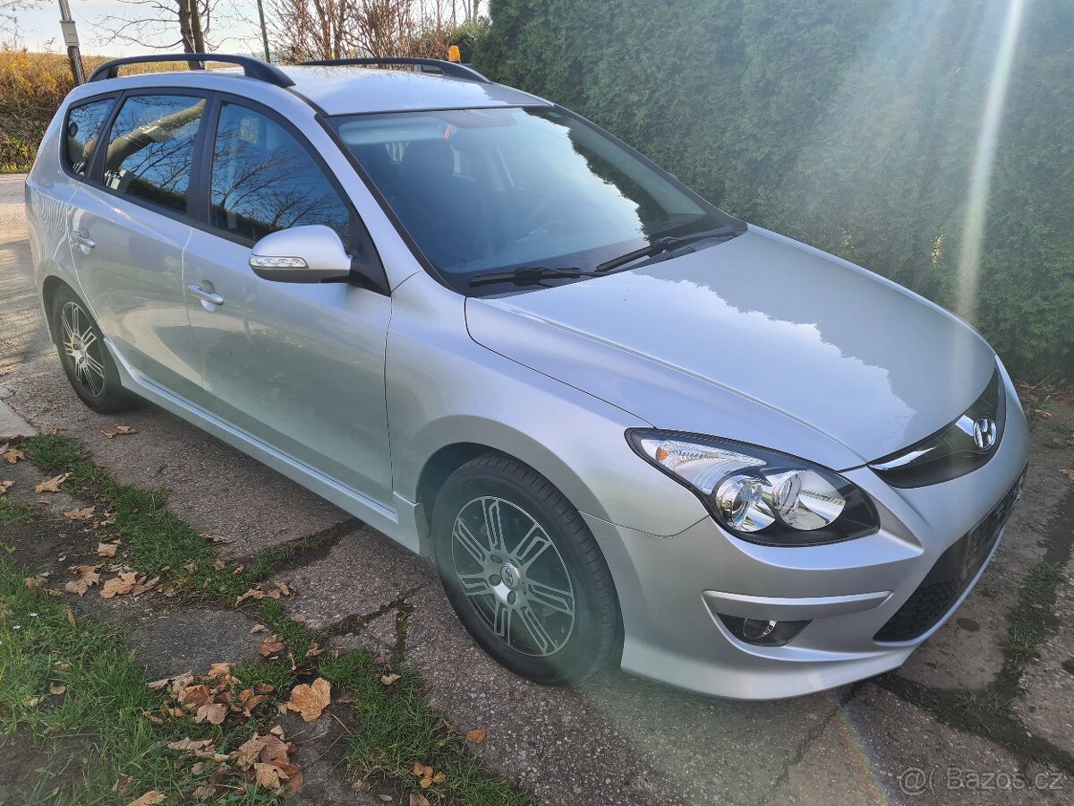 Hyundai i30 CW 1.4 i_80 kW - 4