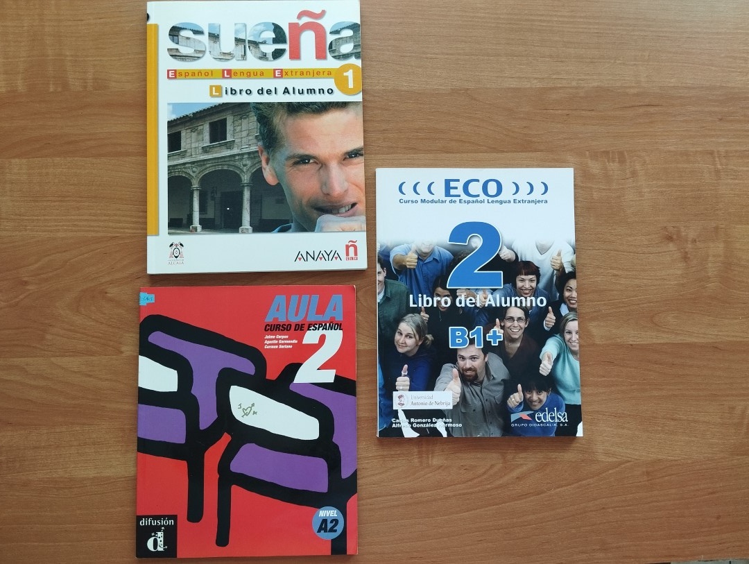 Španělská obchodní korespondence, slovníky, učebnice aj. - 4