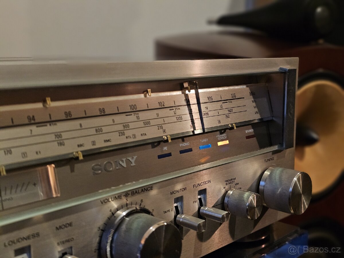 REZERVACE Překrásný receiver SONY, odservisovaný - 4