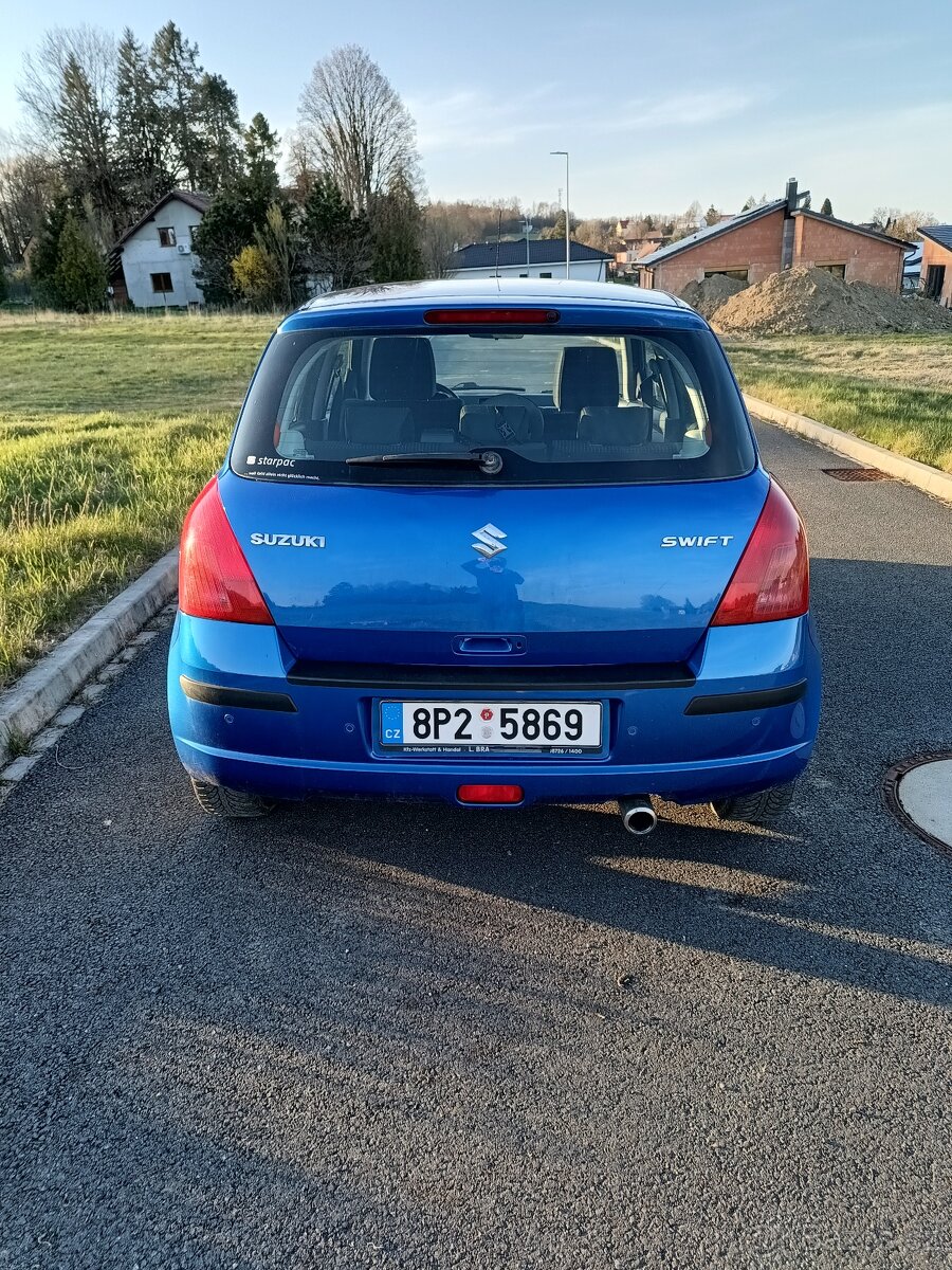 Suzuki Swift 1.5i 102PS A/T Comfort - koroze - 4