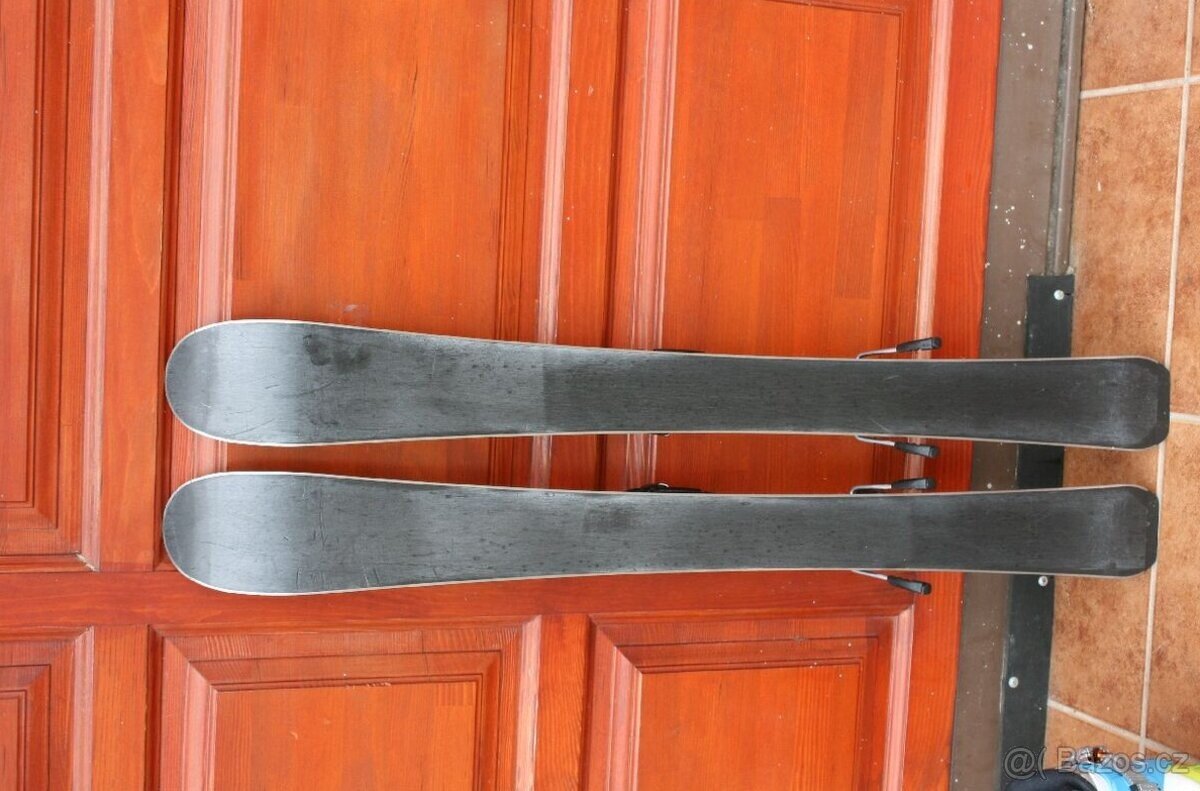 lyže head 90 cm , boty - 4