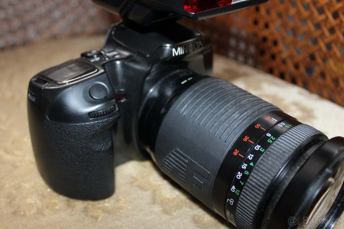 MINOLTA 500si, MINOLTA 2000si, SOLIGOR 1: 3,5 - 5,6 - 4