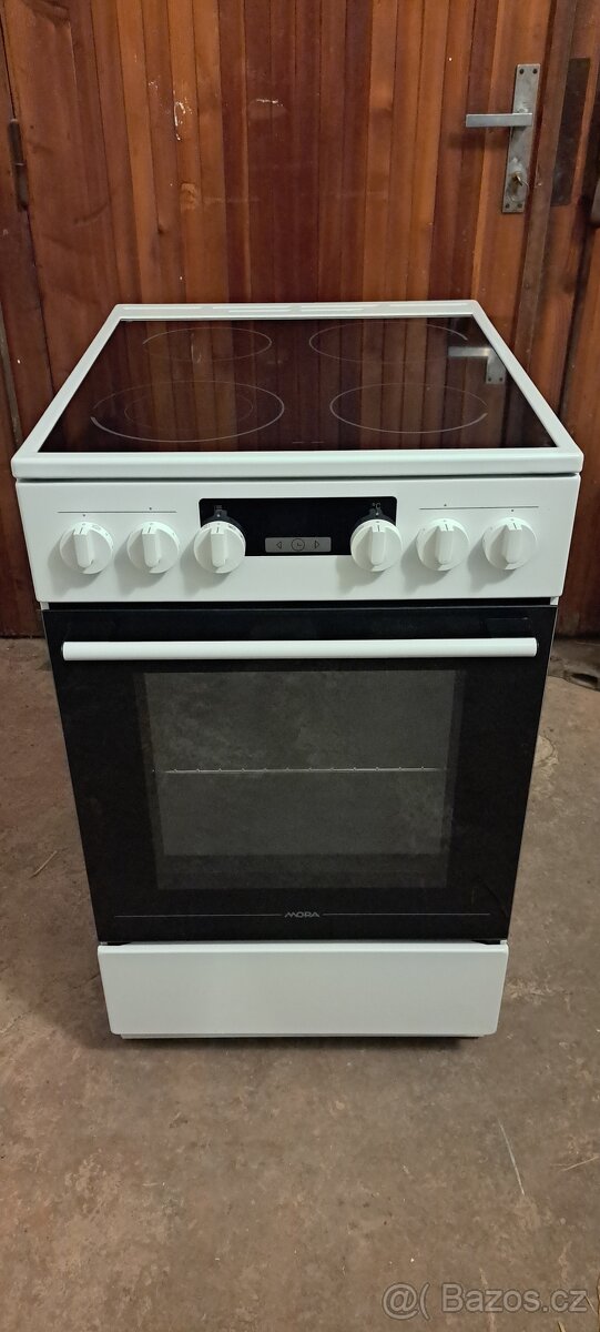 Prodám sporák Mora C848AW - 4