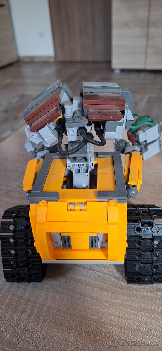 Lego IDEAS 21303 WALL-E - 4