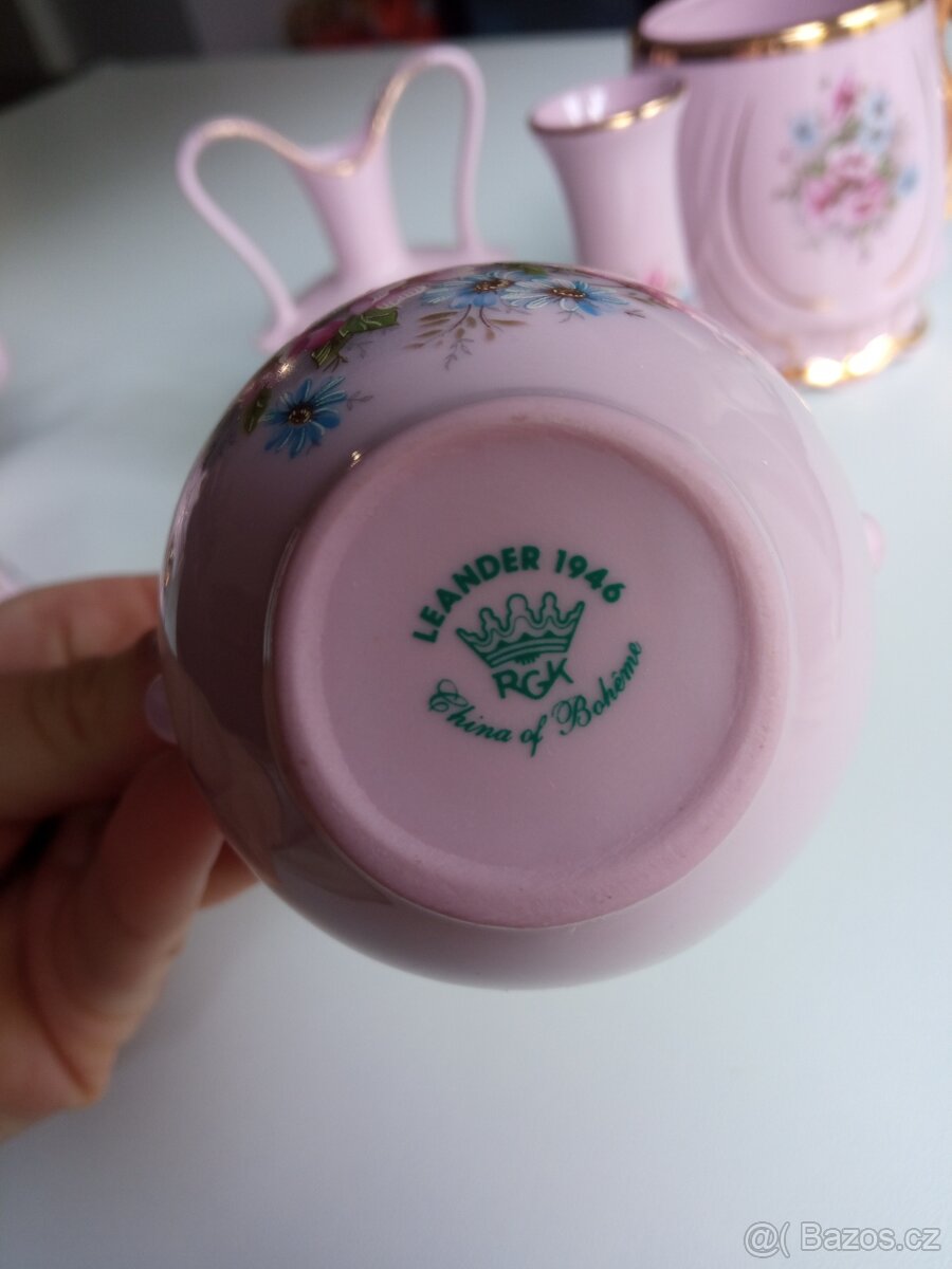 Růžový porcelán - vazičky set květinový - 4