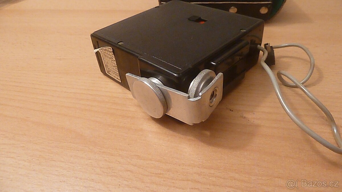 blesk k fotoaparátu Multilux - 4