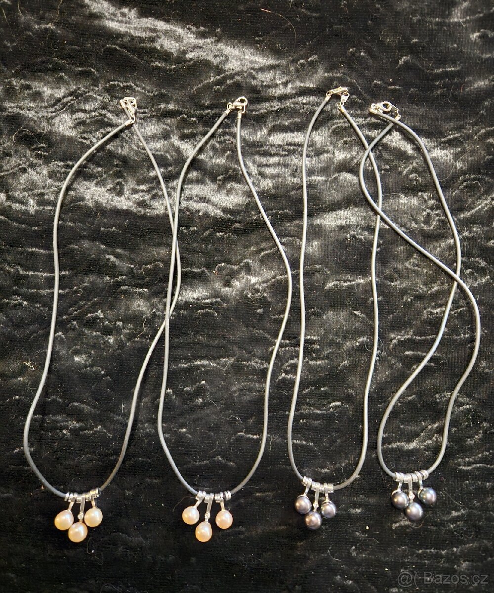 Náhrdelník s perlovým přívěskem - 4