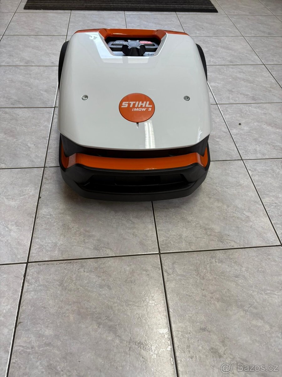 NOVÁ robotická sekačka Stihl IMOW 3 - 4