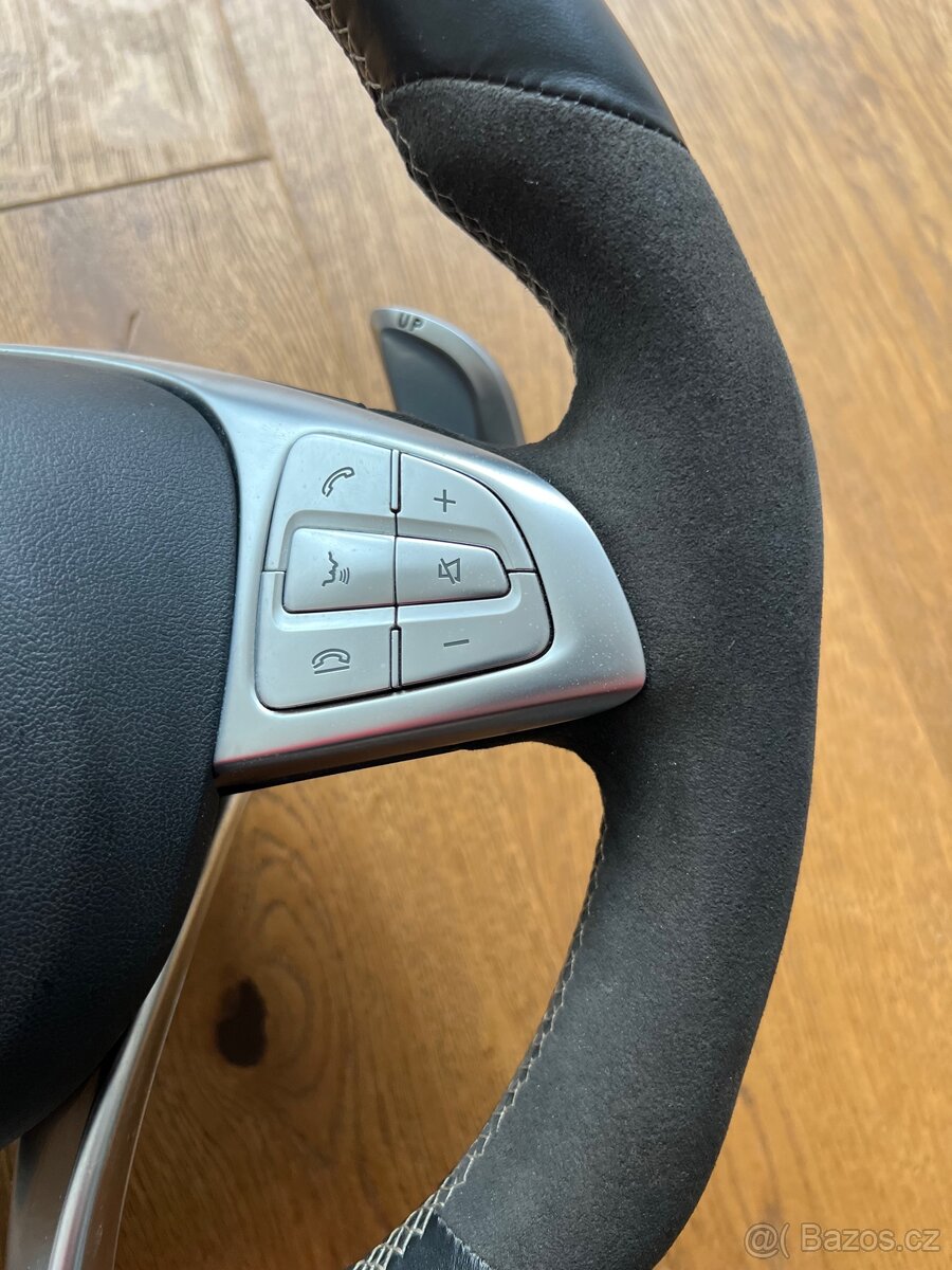 Originální Mercedes AMG volant - 4