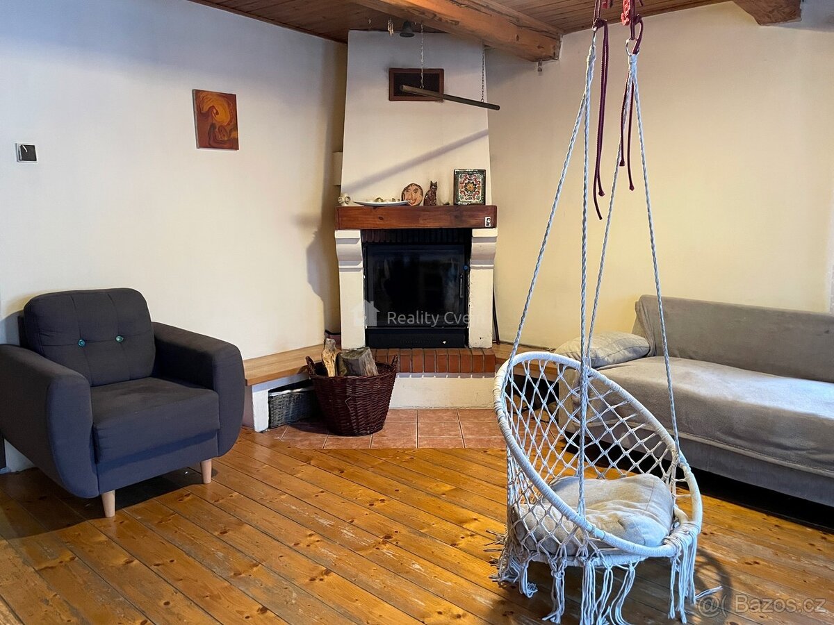 Prodej dřevěnice na slunném okraji obce Halenkov - 4