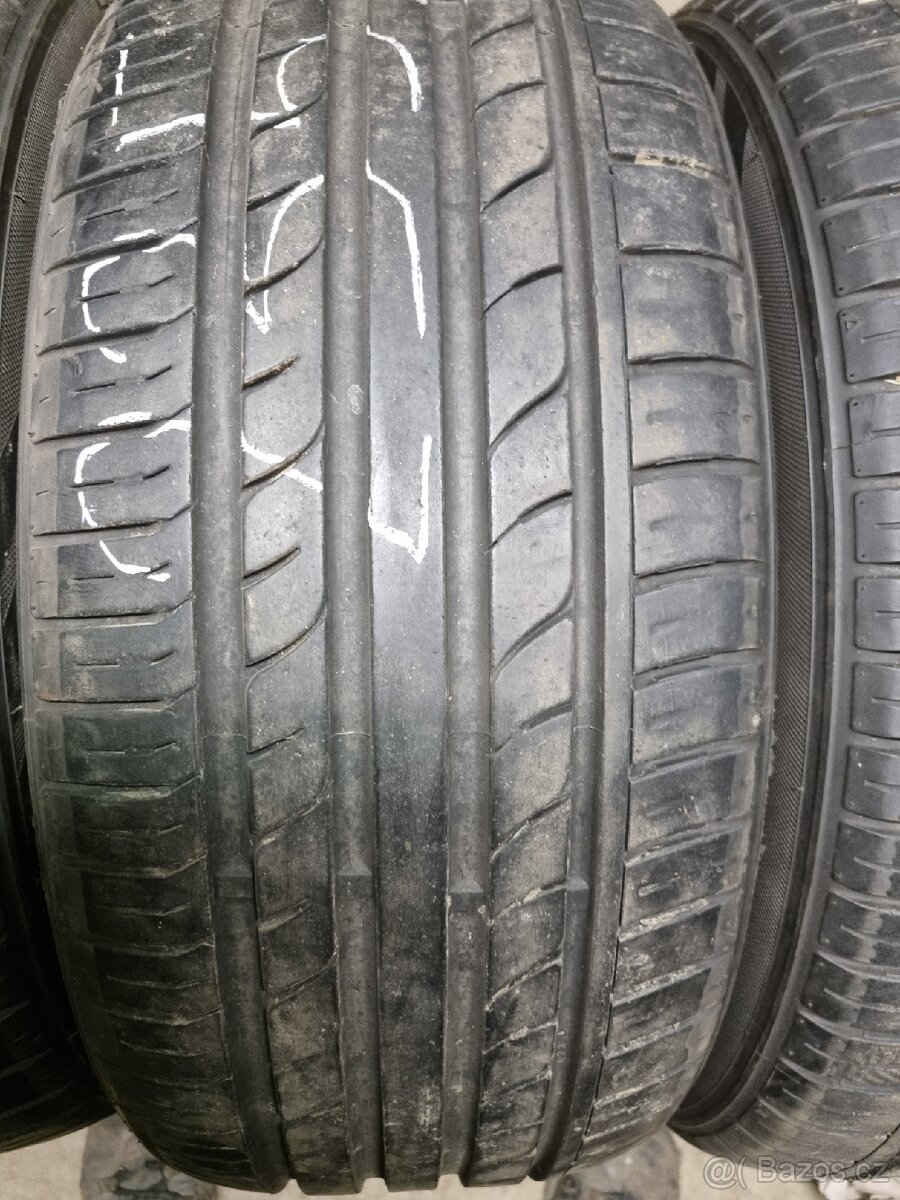 235/50R17 letní pneu - 4