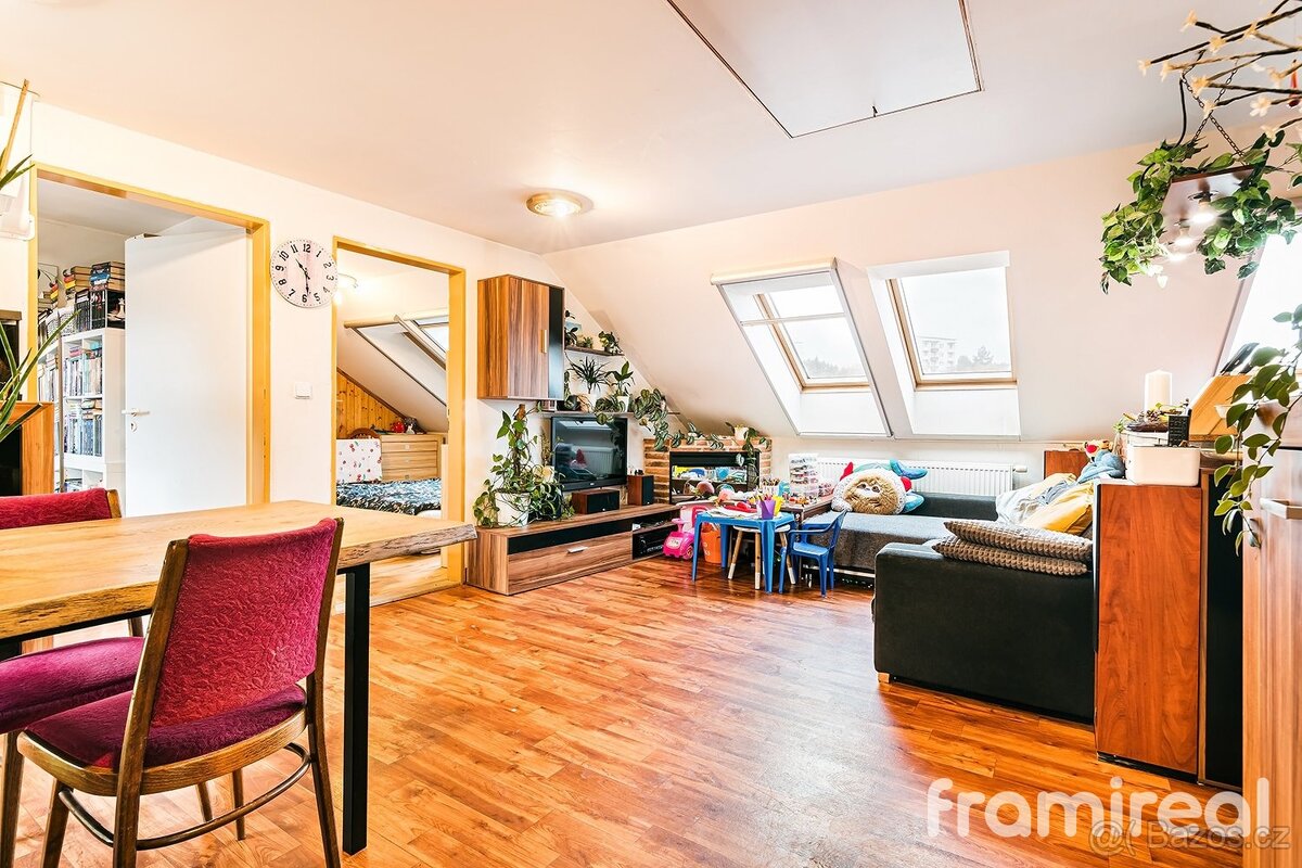 Prodej rodinného domu 297 m², Brno - Bystrc, ev.č. 01929 - 4