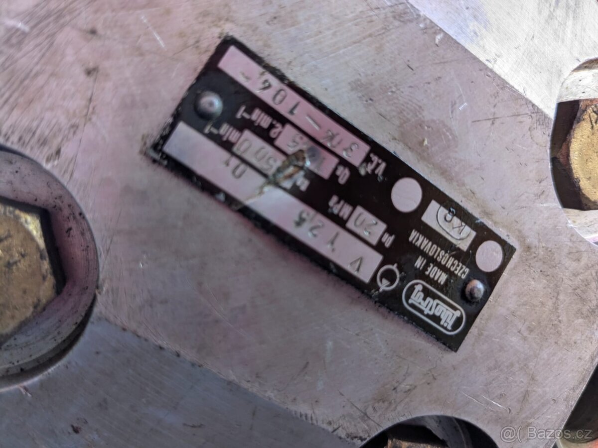 Čerpadlo jihostroj zetor desta - 4