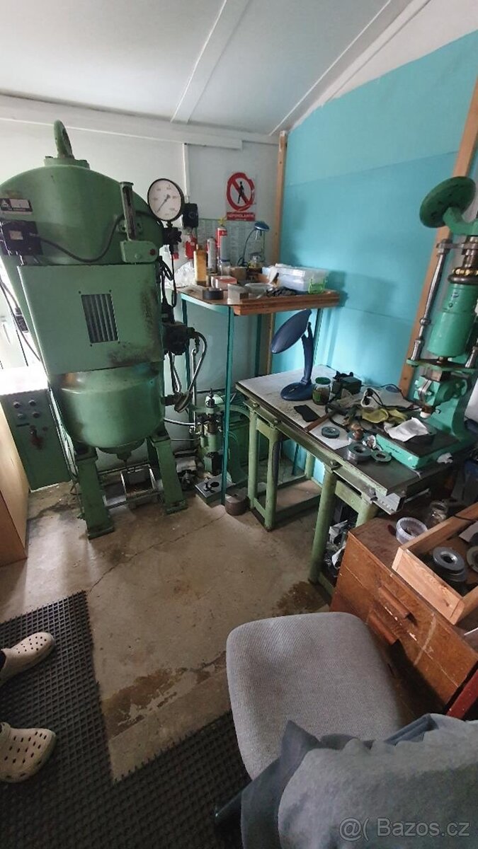 Hydraulický lis TOS CZR 600-2 - 4