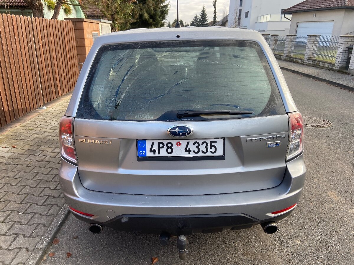 Subaru Forester 108 kW diesel 158 tis km 95 tisíc Kč - 4