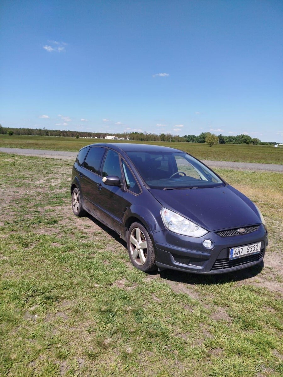 Ford s-max - 4