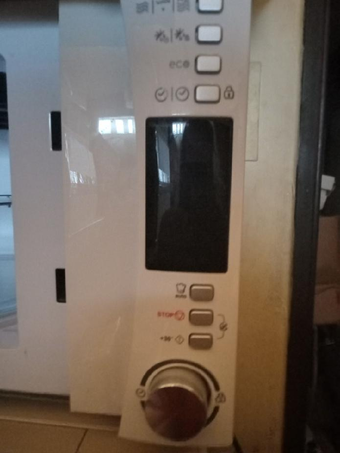 NOVÁ mikrovlnná trouba Candy s grilem - 4