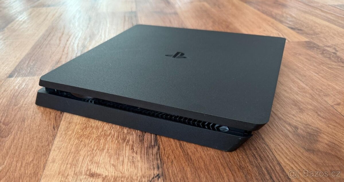 Sony Playstation 4 Slim (CUH-2216A) 500 GB černá - 4
