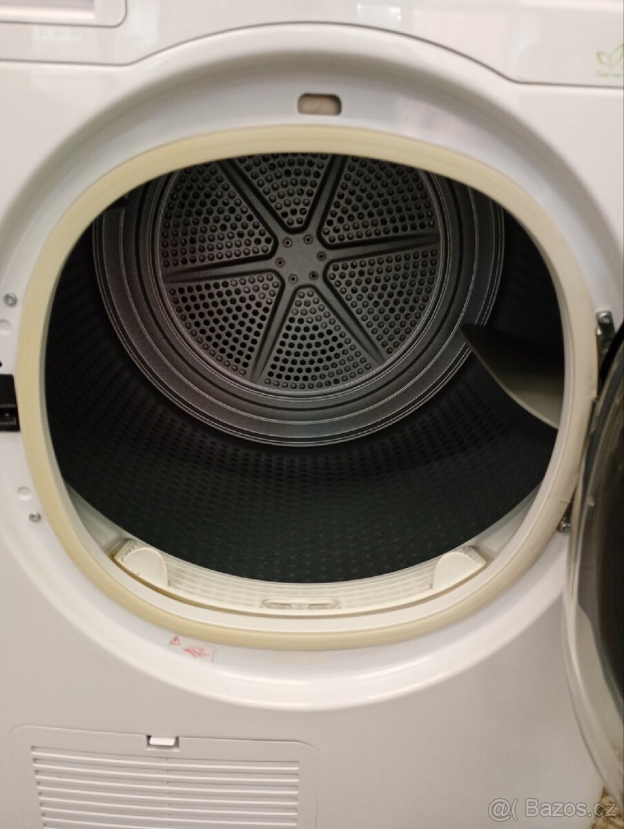 Sušička prádla s tepelným čerpadlem Whirlpool - 4