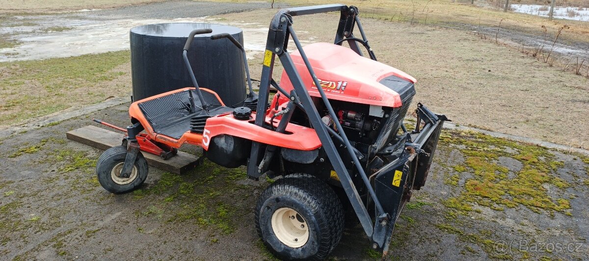 Kubota GZD 15 - 4