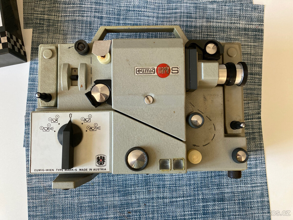 Prodám promítačku Eumig Mark S - 4