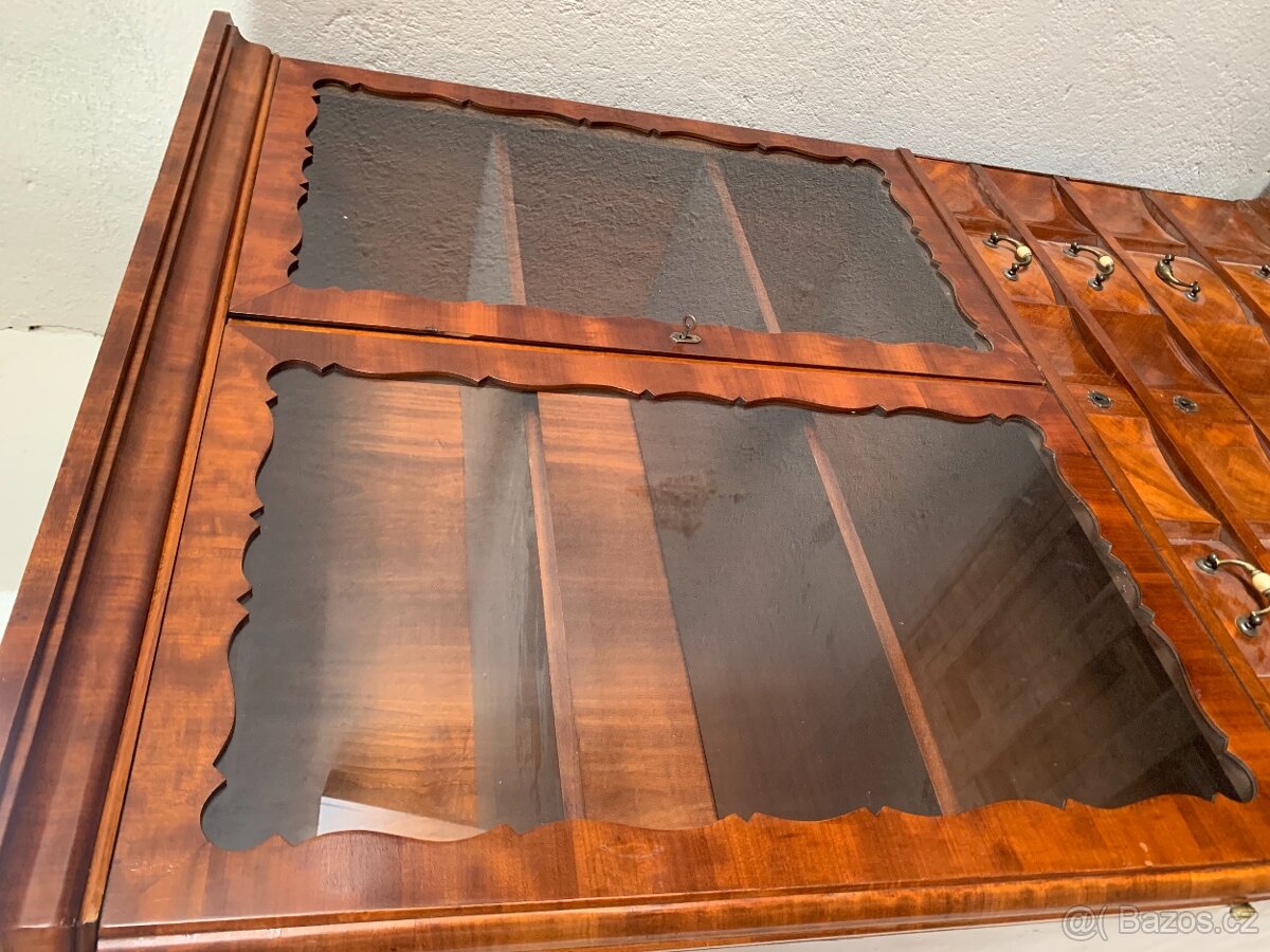 Starožitné skříně - 4