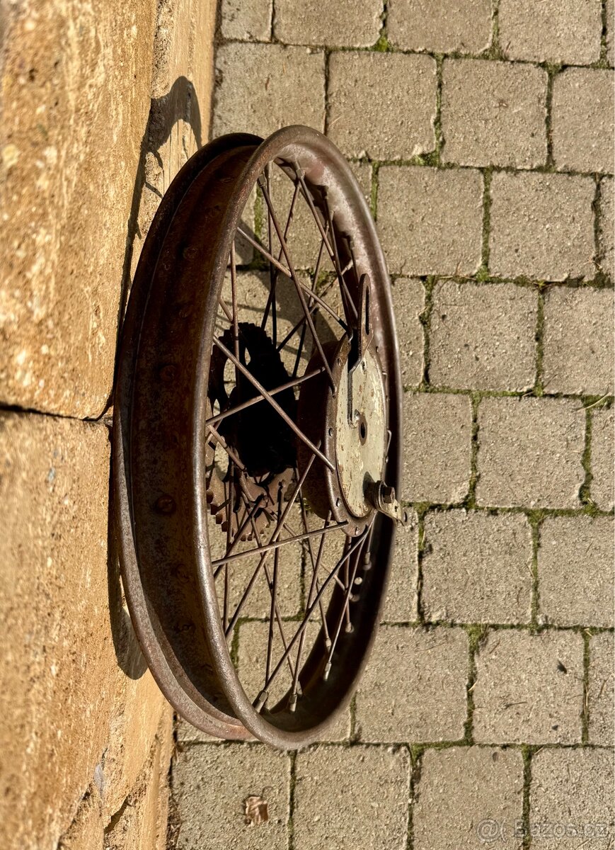Jawa 175 250 speciál - zadní kolo - 4