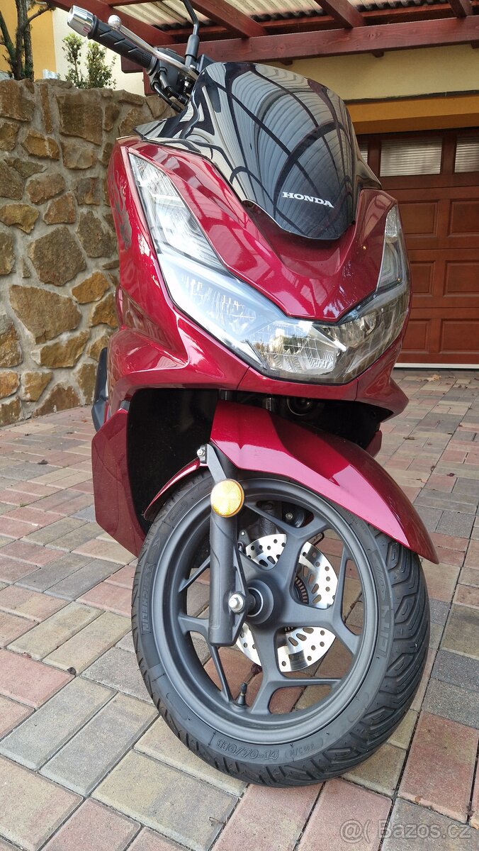 Honda PCX 125 najeto 1590km - 4