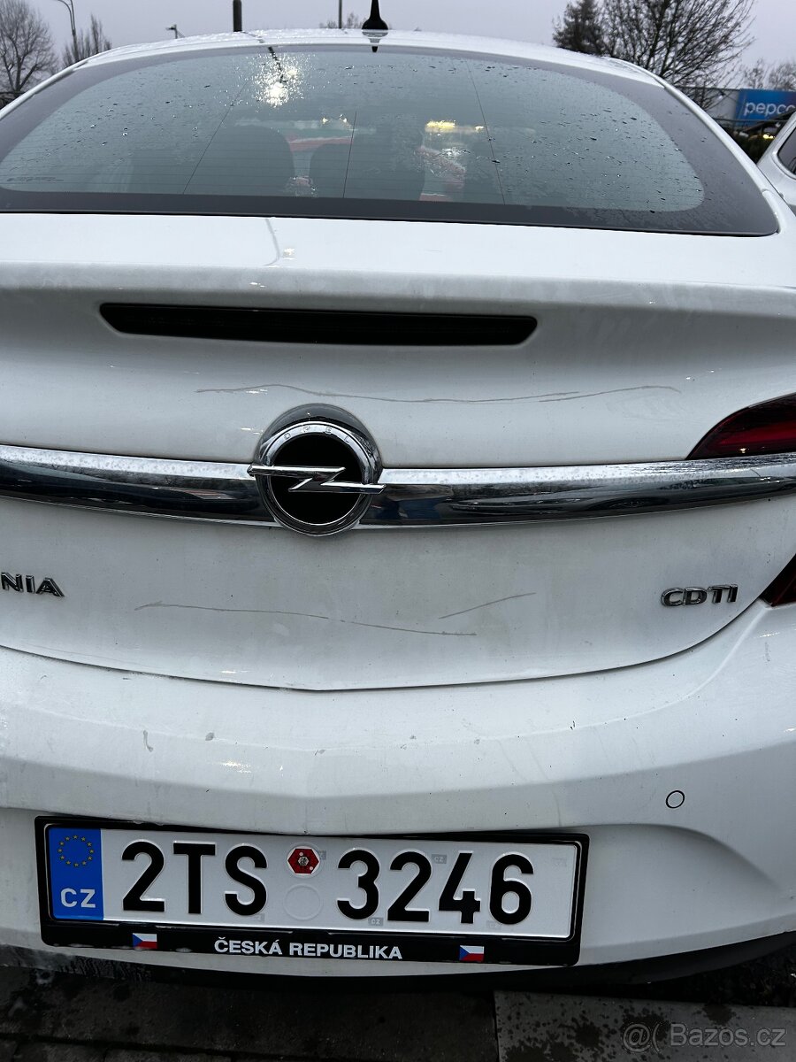 Prodám Opel Insignia 2015 2.0 CDTI 125kw - 4