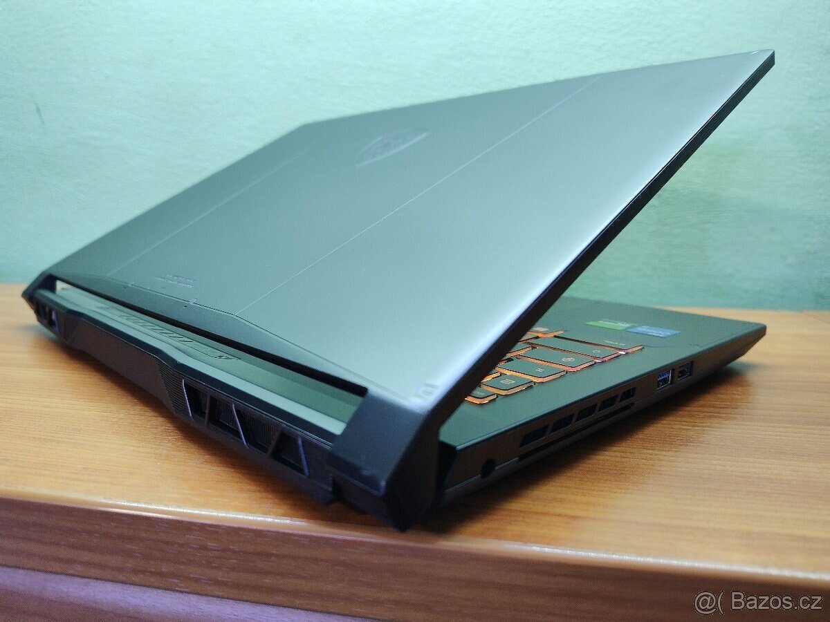 Nepoužitá 15" Katana,QHD,4070-Rtx,32gb,i7-13th.1TB-ZÁRUKA - 4