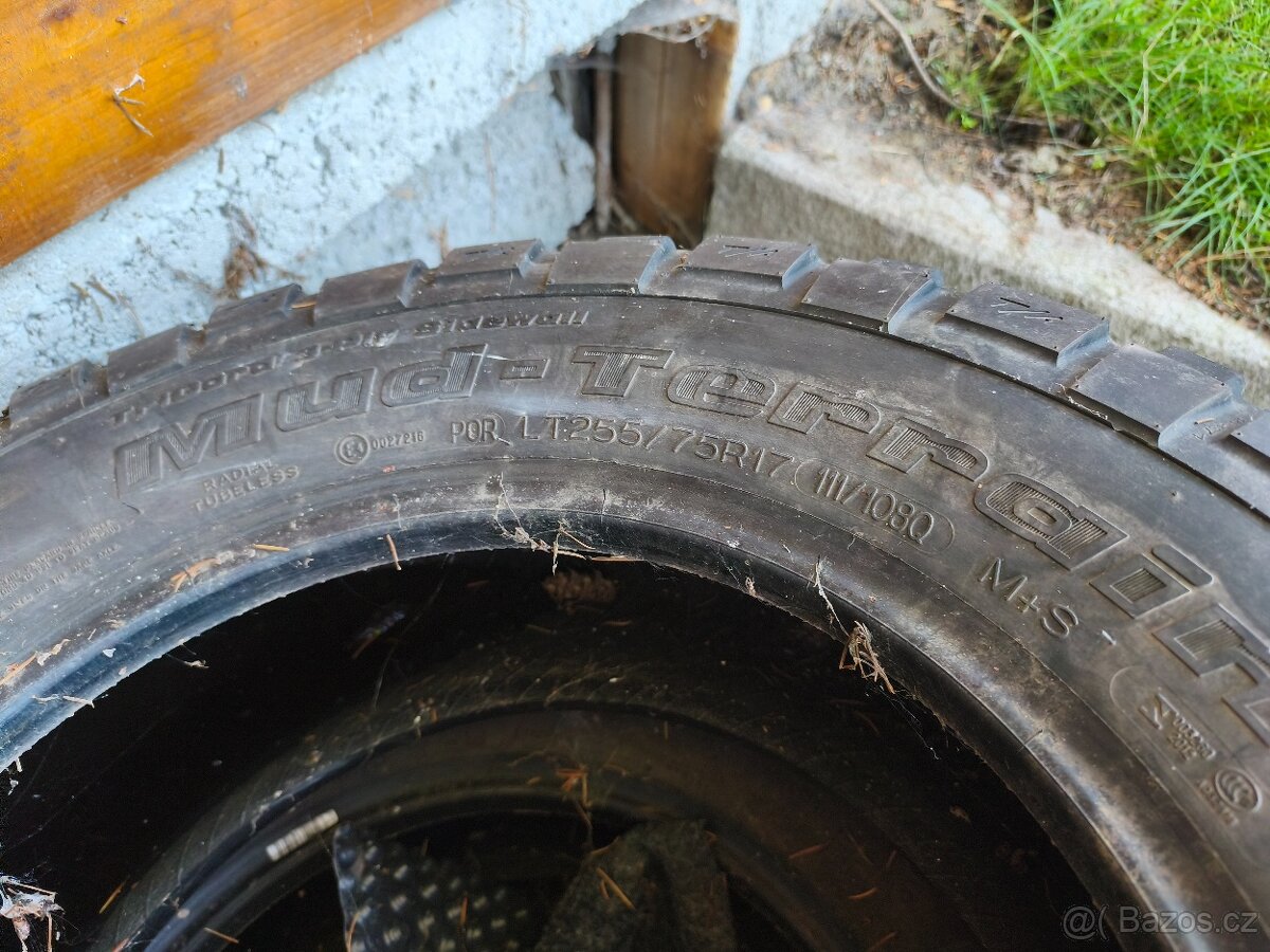 Prodám 3 ks pneu offroad - 4