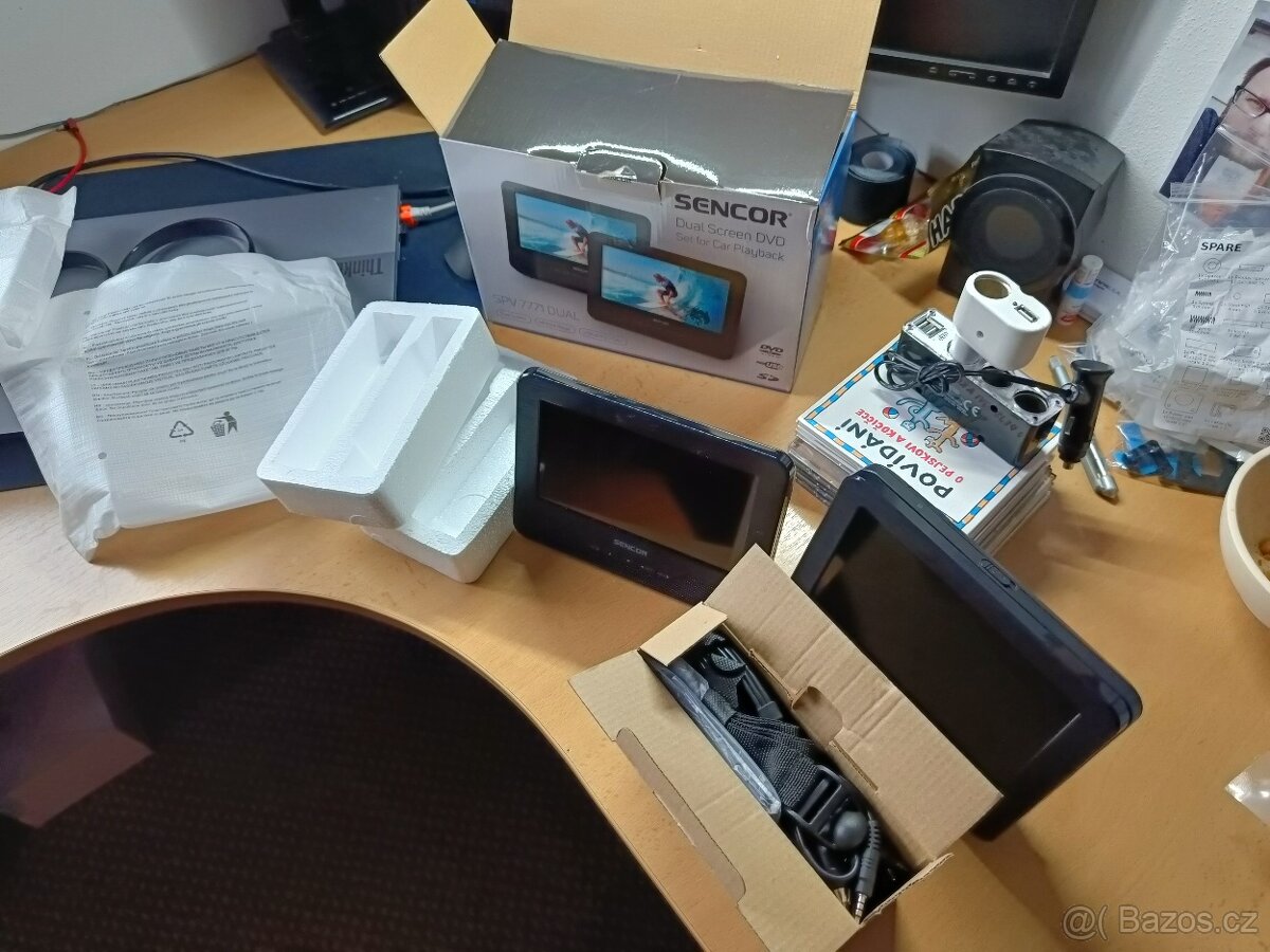 Přenosné DVD do auta - 4