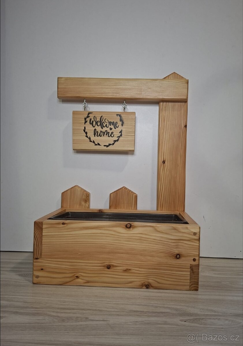 Dřevěné truhlíky/květináče - 4