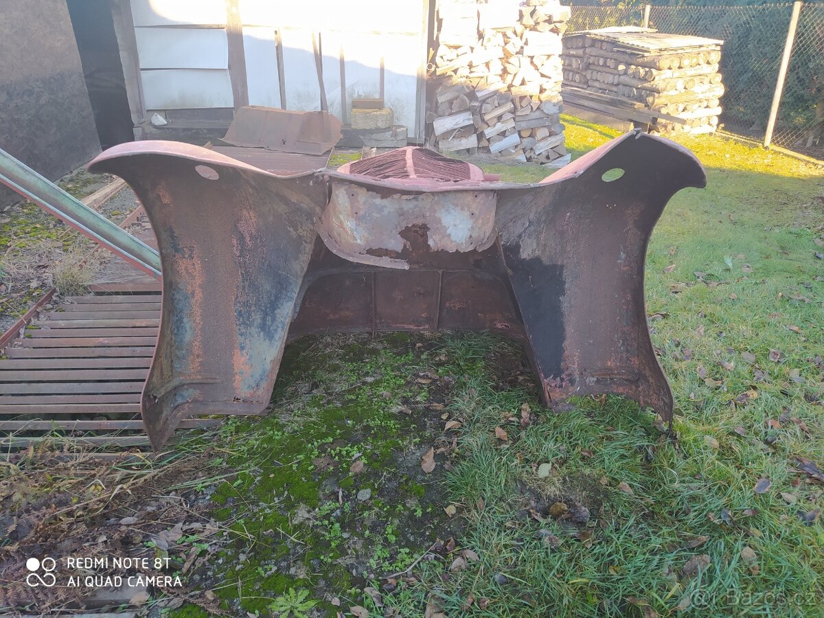 Kapoty Tatra 57 A a Tatra 75 - 4