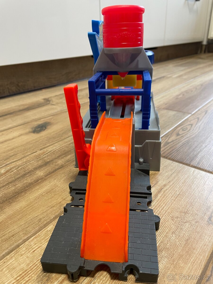 Myčka hotwheels - 4