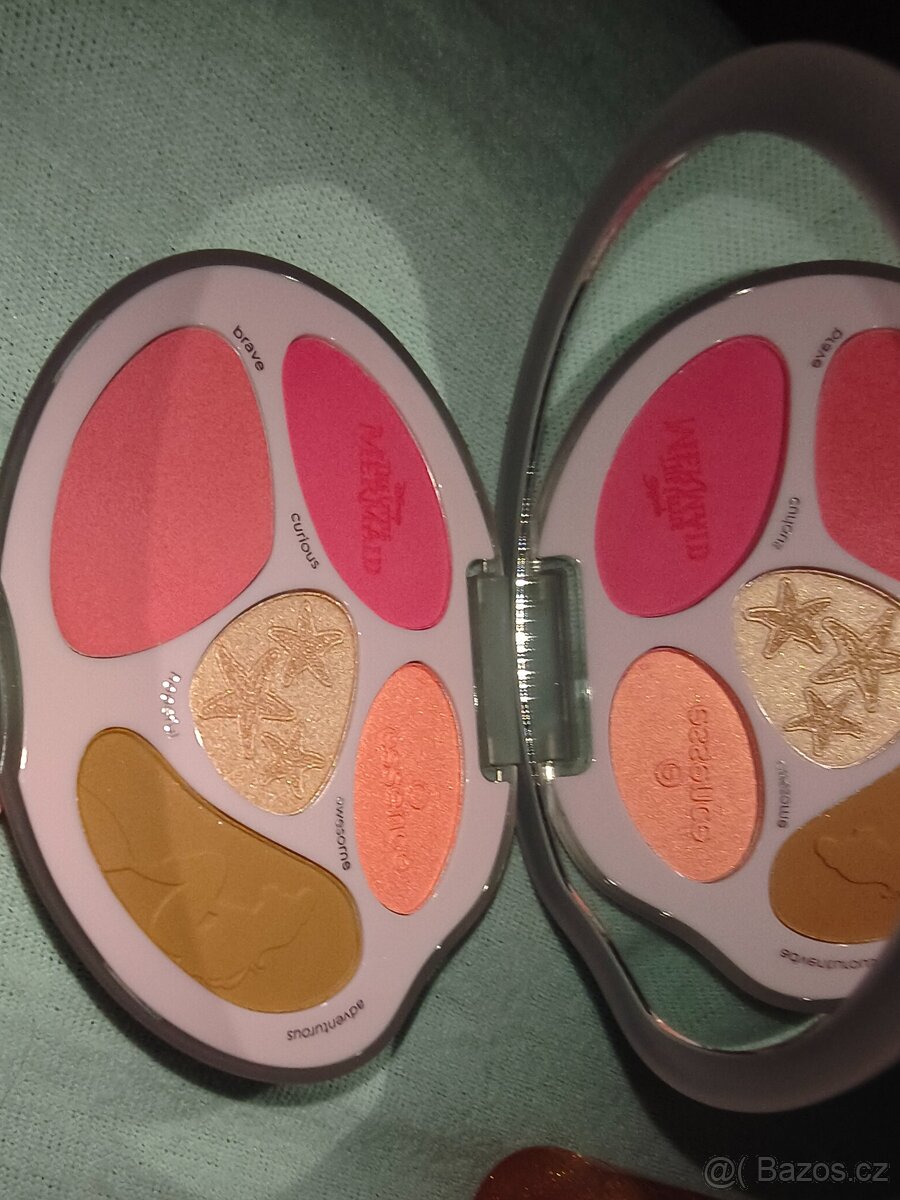 Set kosmetiky essence - 4